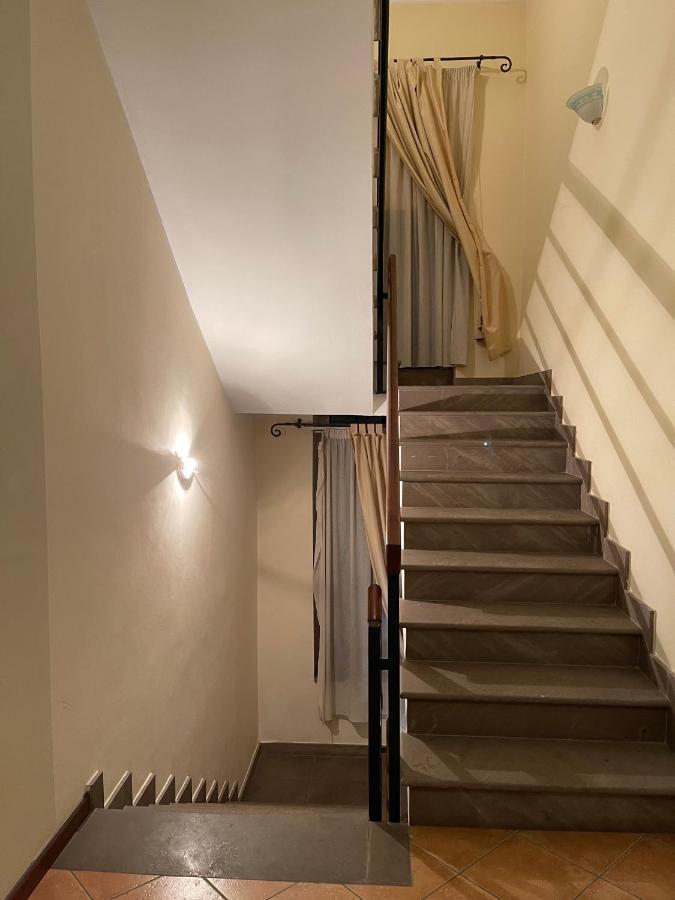 Agriturismo Al Gallo Verde Altavilla Silentina 外观 照片