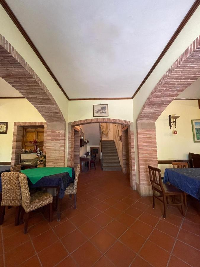 Agriturismo Al Gallo Verde Altavilla Silentina 外观 照片